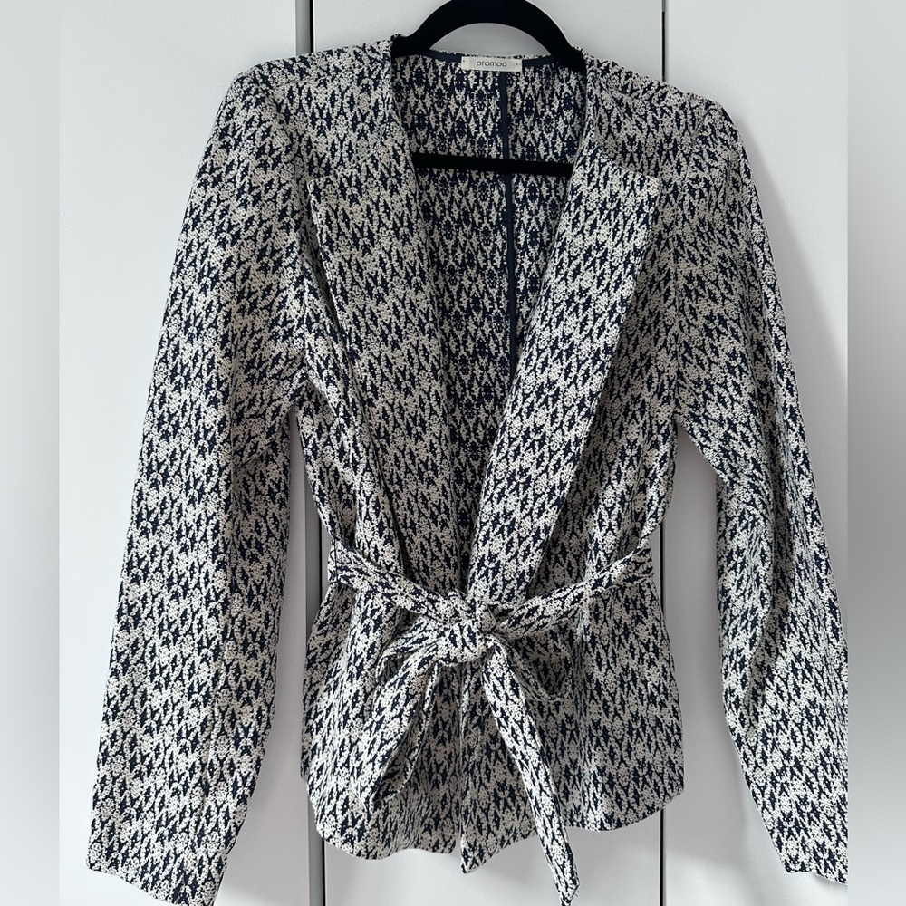 Promod size 10 tie front jacket
